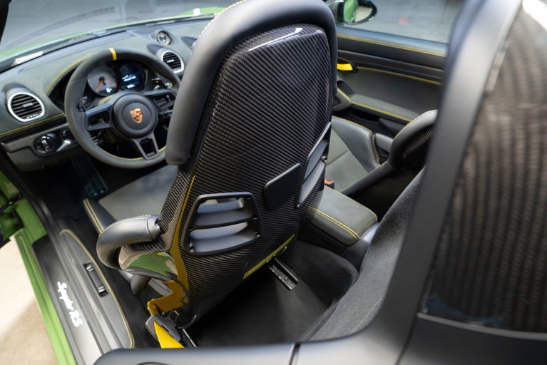Porsche 718 Spyder RS