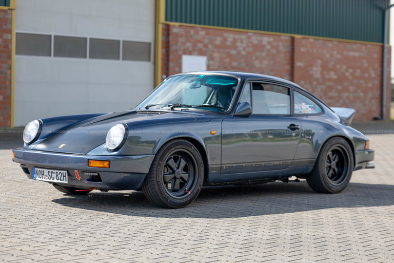 Porsche 911 Outlaw