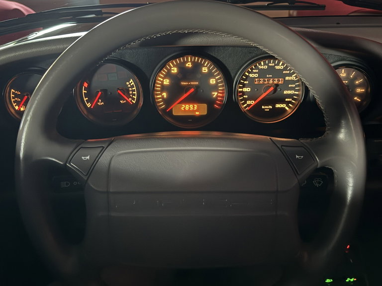Porsche 964 Carrera 4