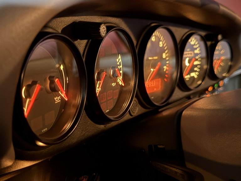 Porsche 964 Carrera 4
