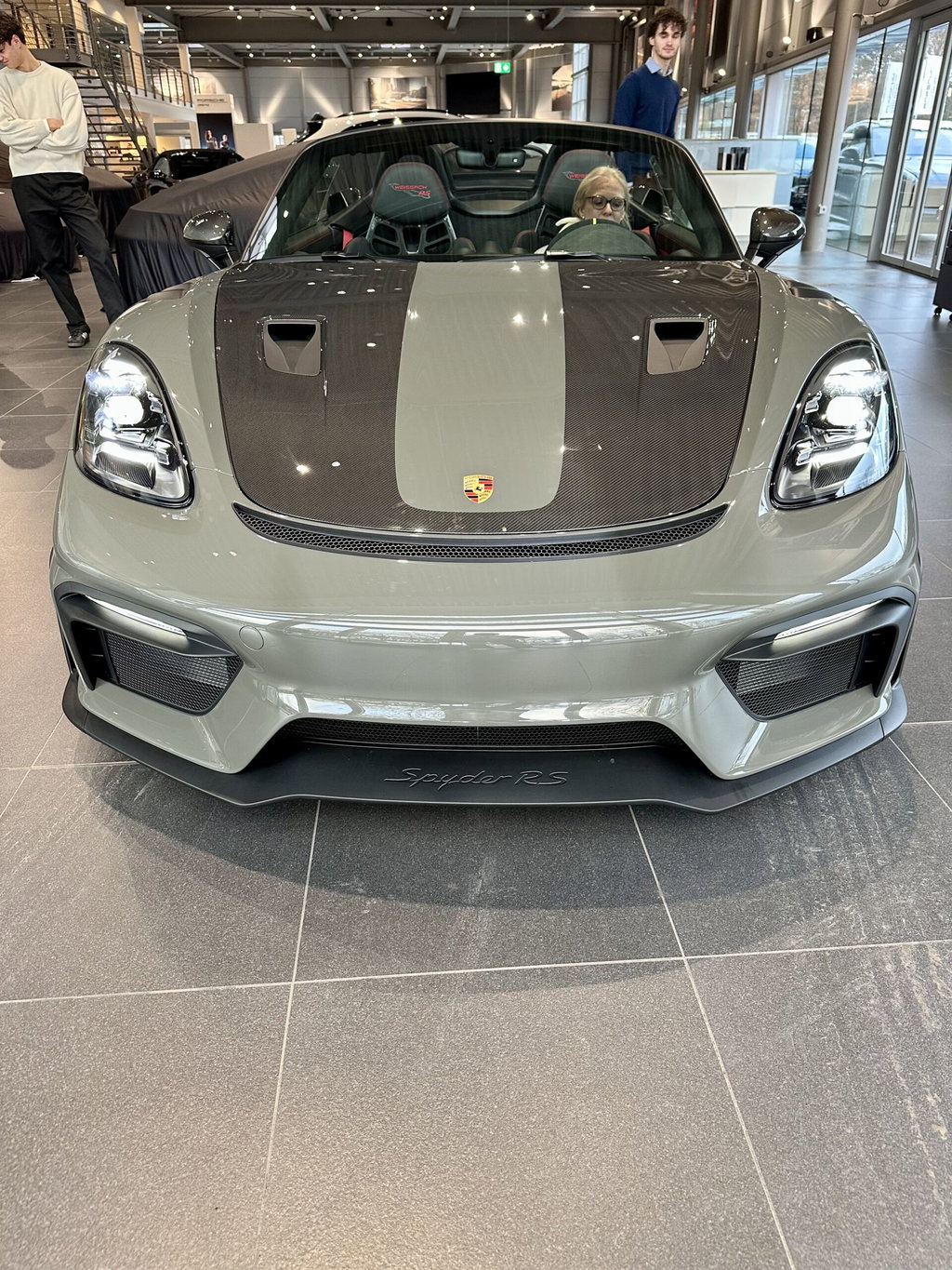 Porsche 718 Spyder RS