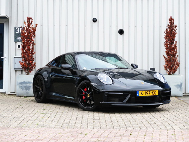 Porsche 992 Carrera 4S