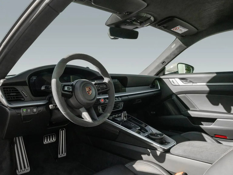 Porsche 992.2 Carrera