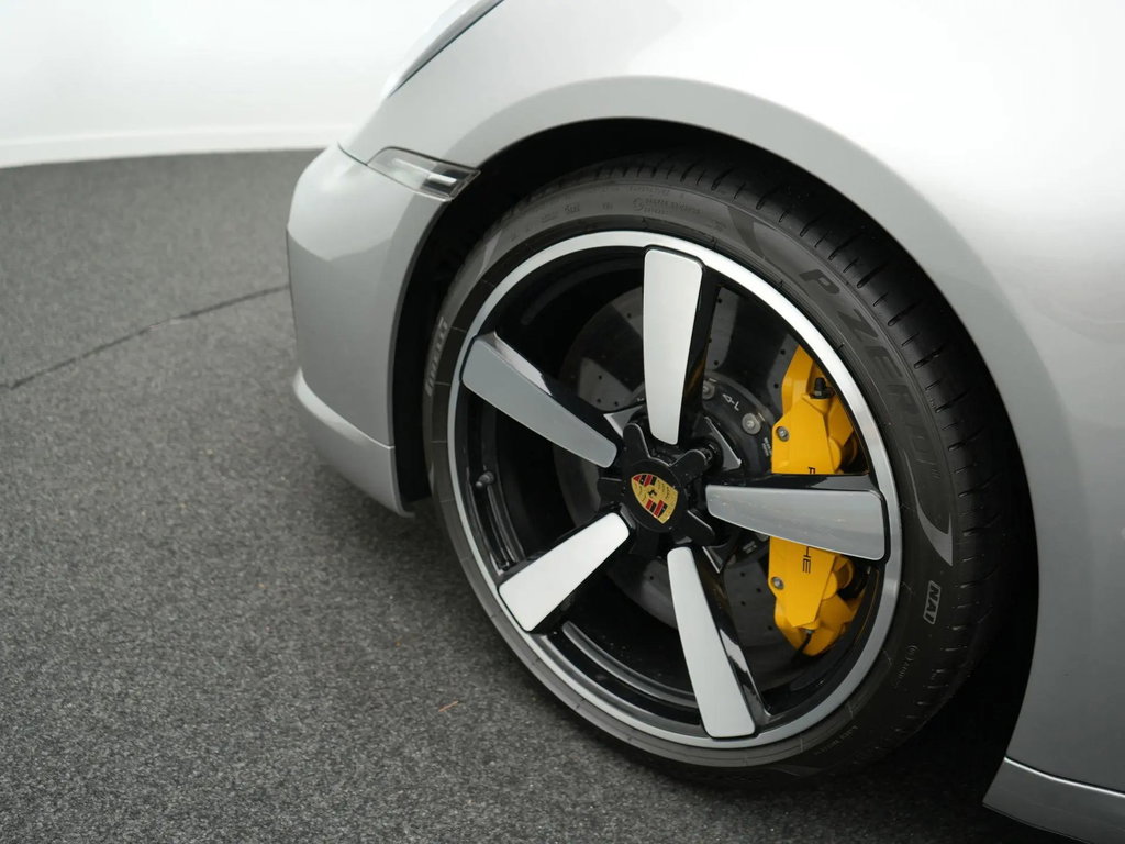Porsche 992 Turbo S