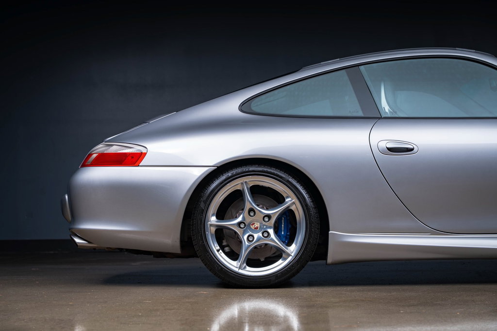 Porsche 996.2 Carrera “40 Jahre 911”