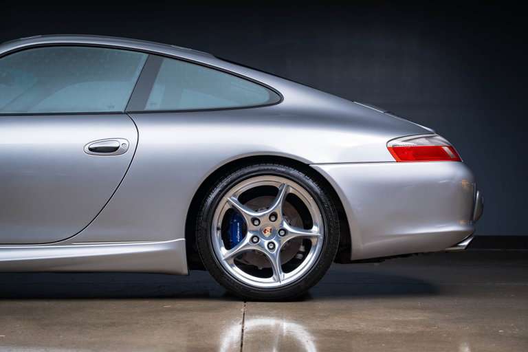 Porsche 996.2 Carrera “40 Jahre 911”
