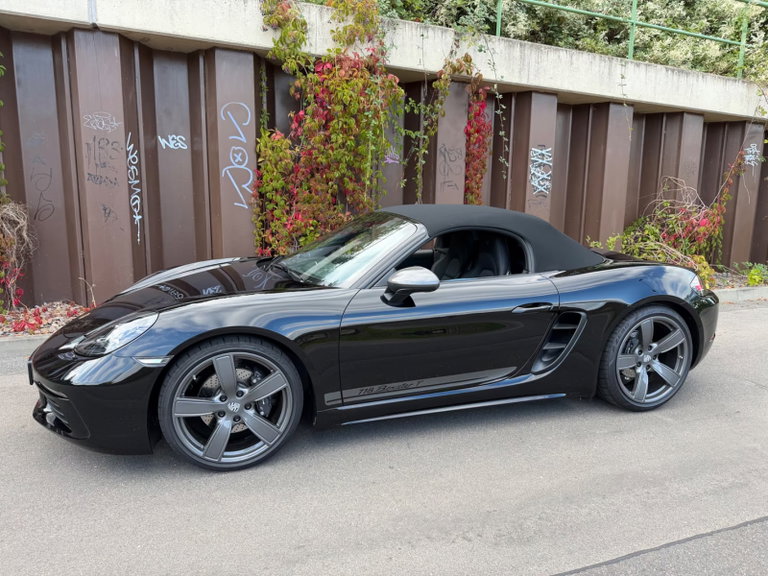 Porsche 718 Boxster T