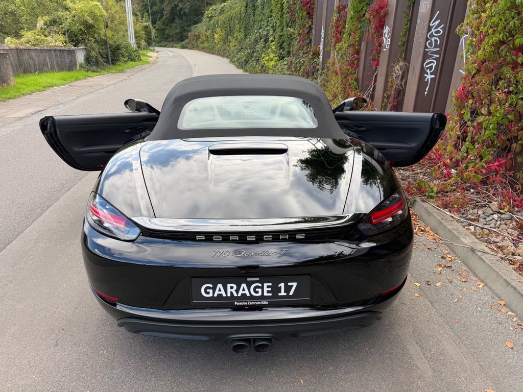 Porsche 718 Boxster T