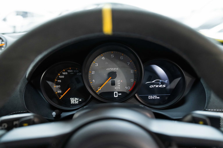 Porsche 718 Cayman GT4 RS