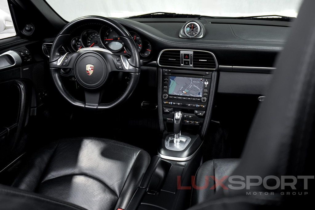 Porsche 997.2 Carrera GTS
