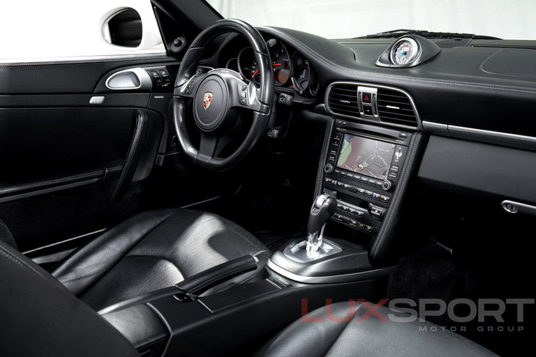 Porsche 997.2 Carrera GTS