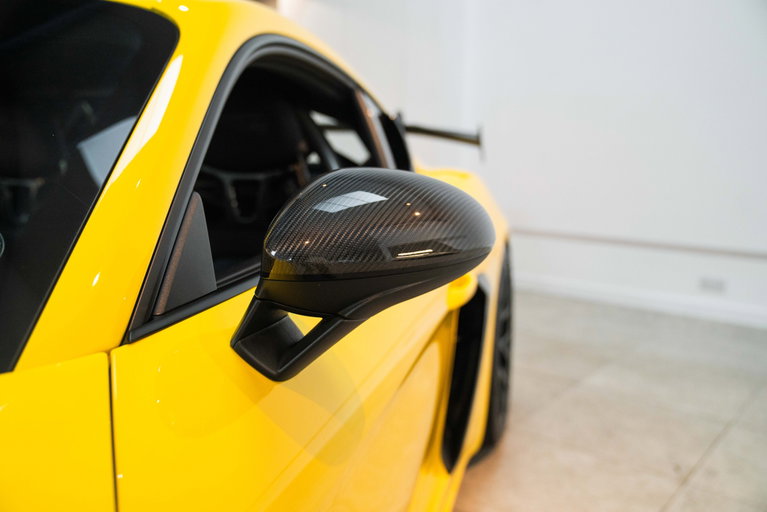 Porsche 718 Cayman GT4 RS