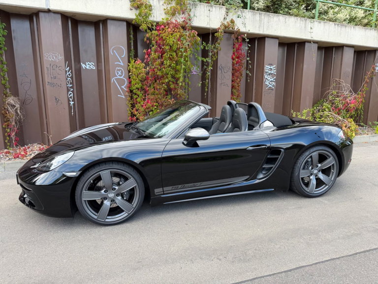 Porsche 718 Boxster T