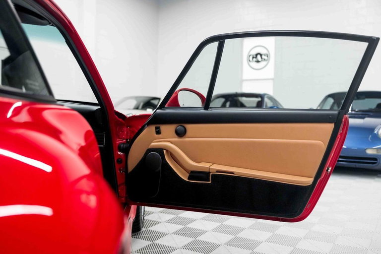 Porsche 993 Carrera 4S