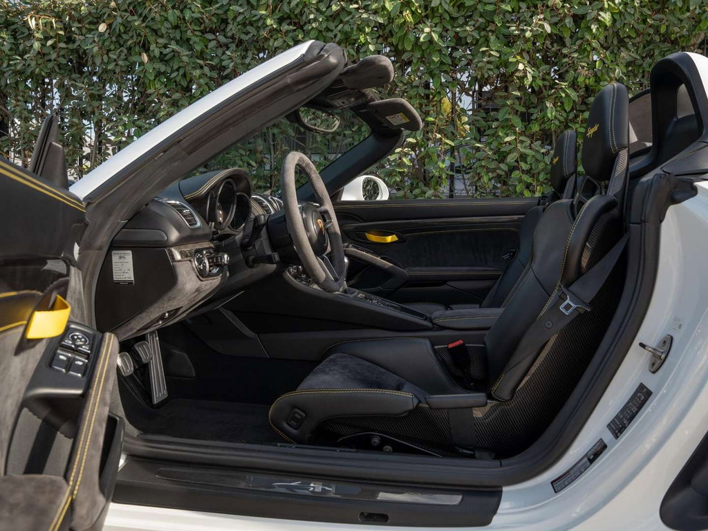 Porsche 981 Boxster Spyder