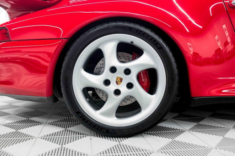 Porsche 993 Carrera 4S