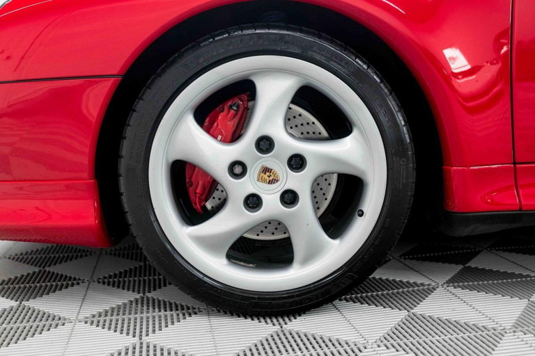 Porsche 993 Carrera 4S