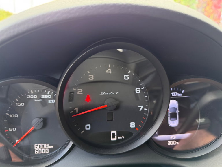 Porsche 718 Boxster T