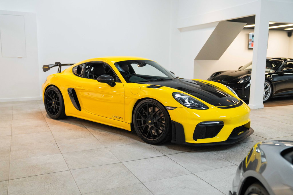 Porsche 718 Cayman GT4 RS
