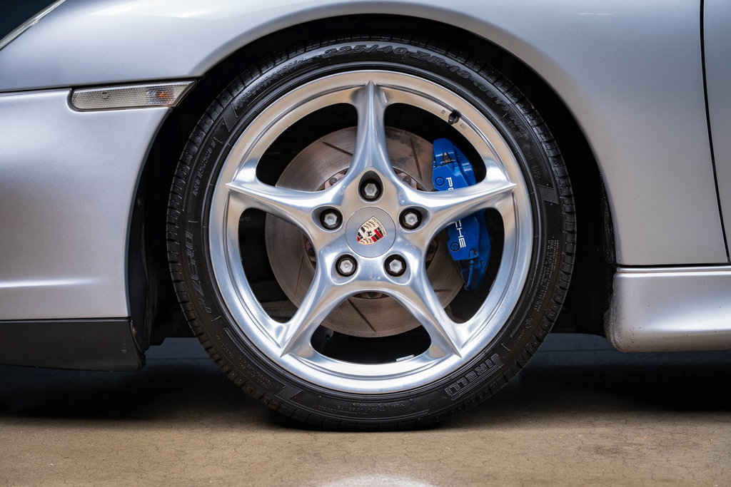 Porsche 996.2 Carrera “40 Jahre 911”
