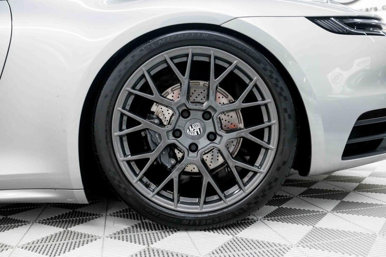 Porsche 992 Carrera T
