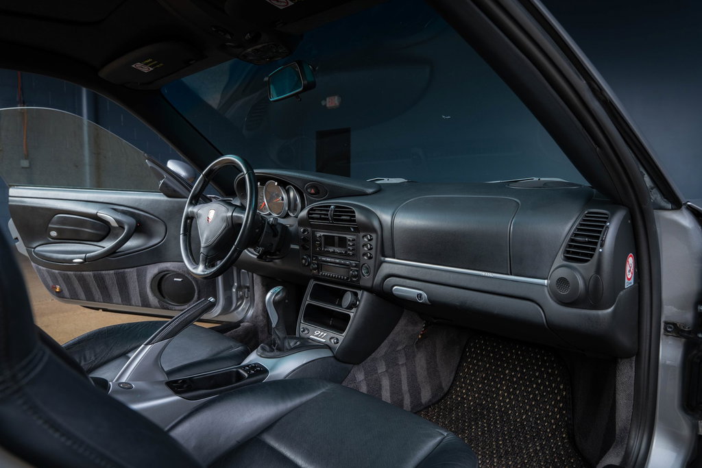 Porsche 996.2 Carrera “40 Jahre 911”