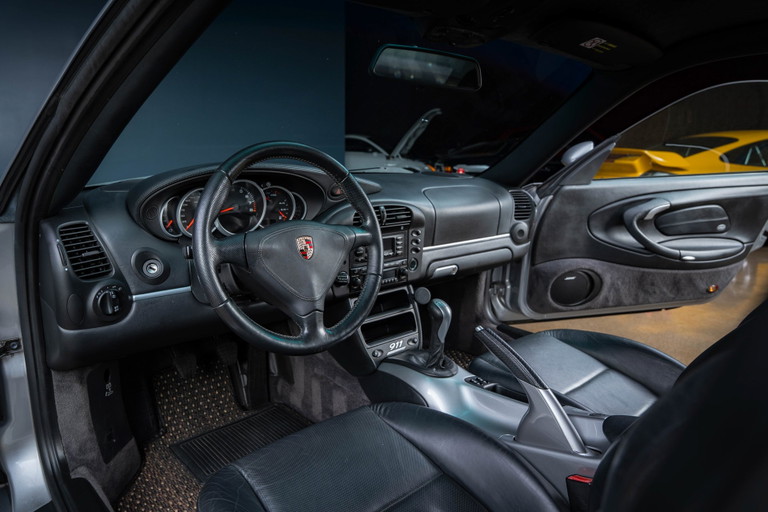 Porsche 996.2 Carrera “40 Jahre 911”