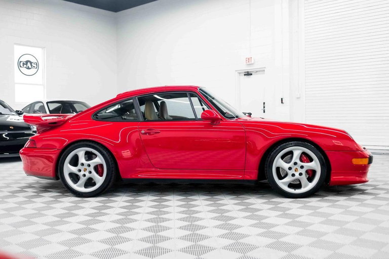 Porsche 993 Carrera 4S