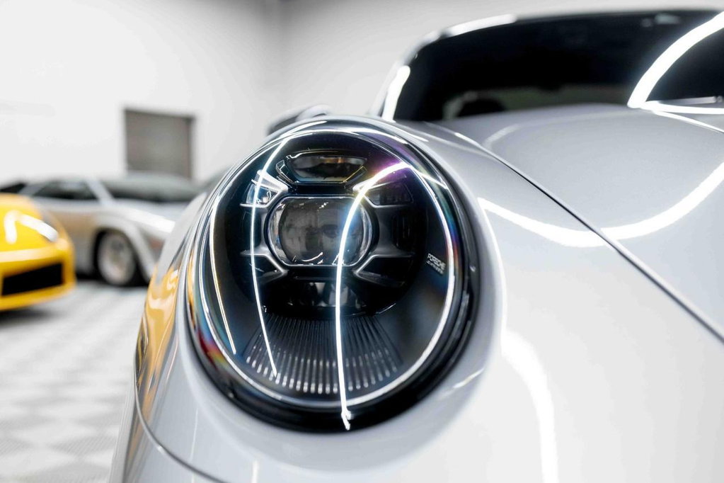 Porsche 992 Carrera T