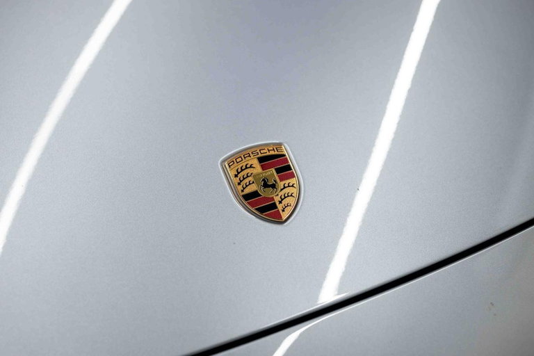 Porsche 992 Carrera T