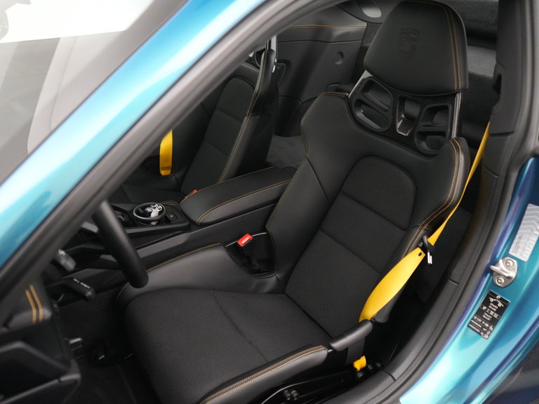 Porsche 992 GT3 Touring
