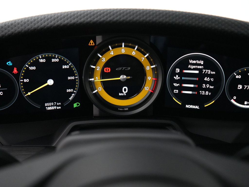 Porsche 992 GT3 Touring