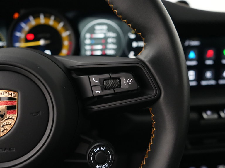 Porsche 992 GT3 Touring