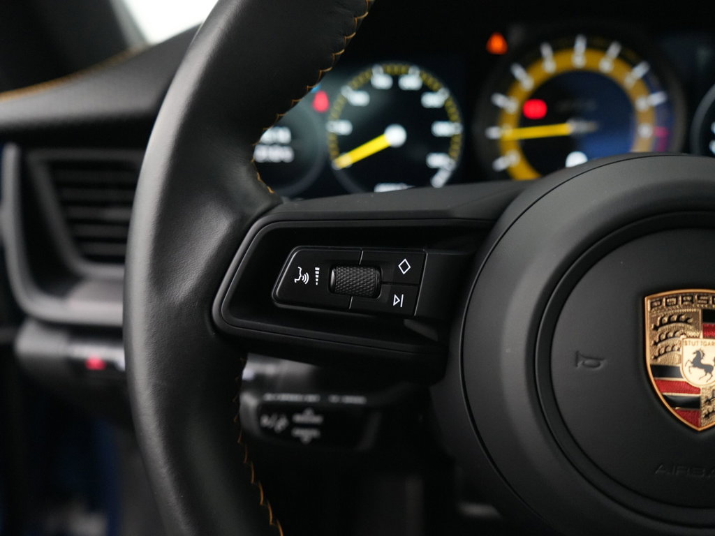 Porsche 992 GT3 Touring