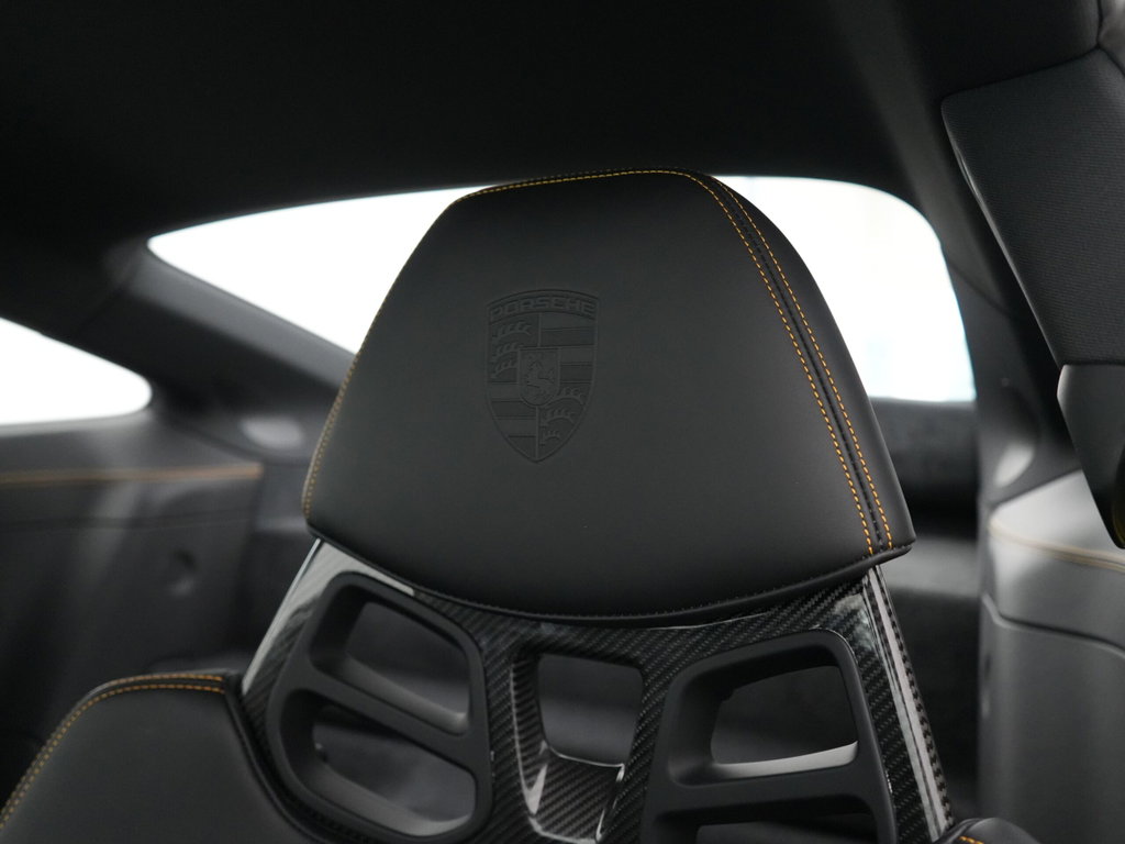 Porsche 992 GT3 Touring