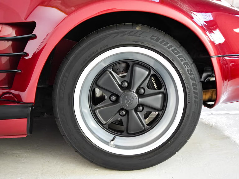 Porsche 911 Carrera 3.2 WTL
