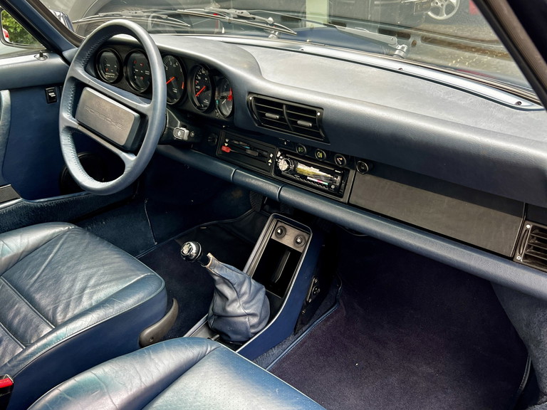 Porsche 911 Carrera 3.2