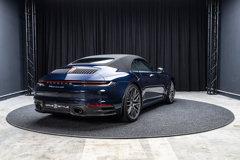 Porsche 992 Carrera 4S