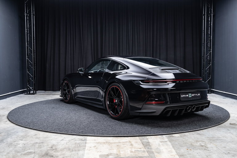 Porsche 992 GT3 Touring
