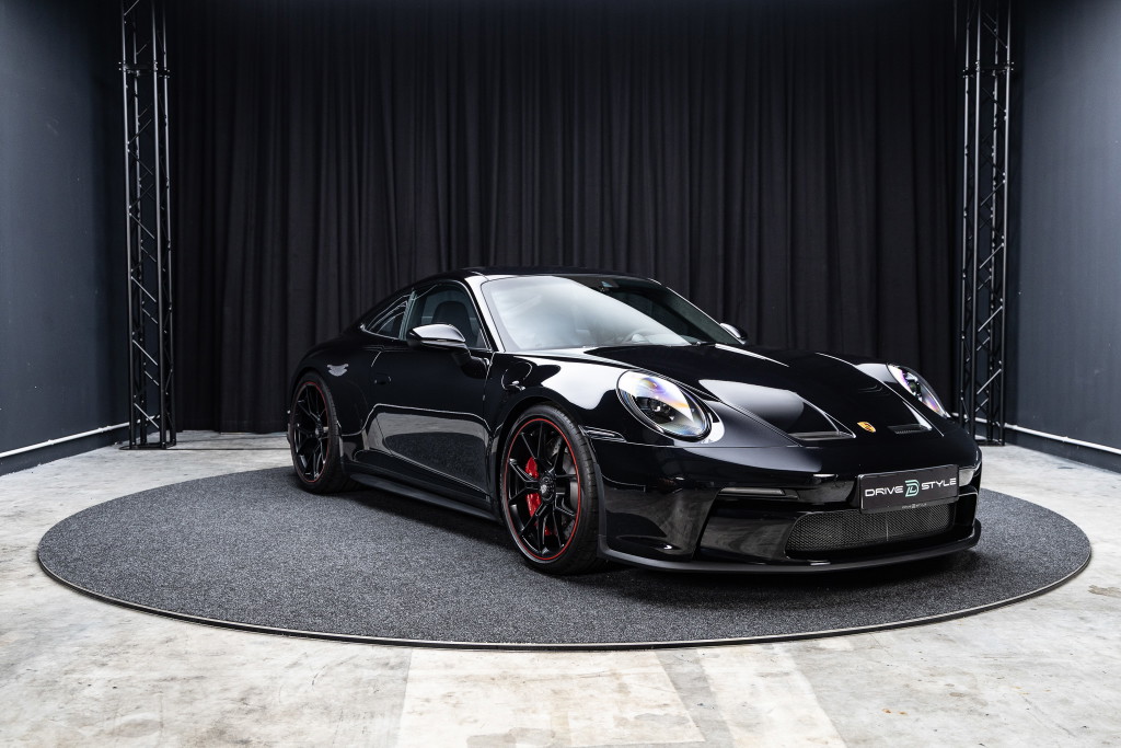 Porsche 992 GT3 Touring