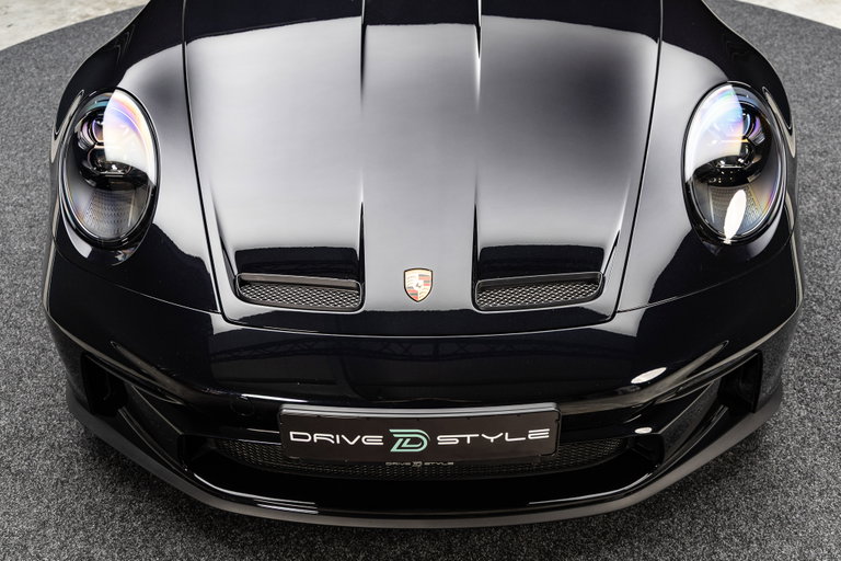 Porsche 992 GT3 Touring