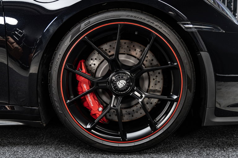 Porsche 992 GT3 Touring