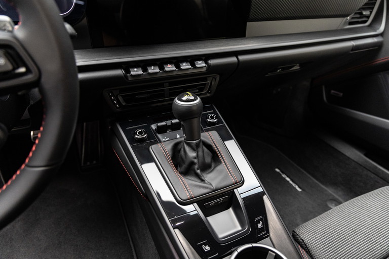 Porsche 992 GT3 Touring