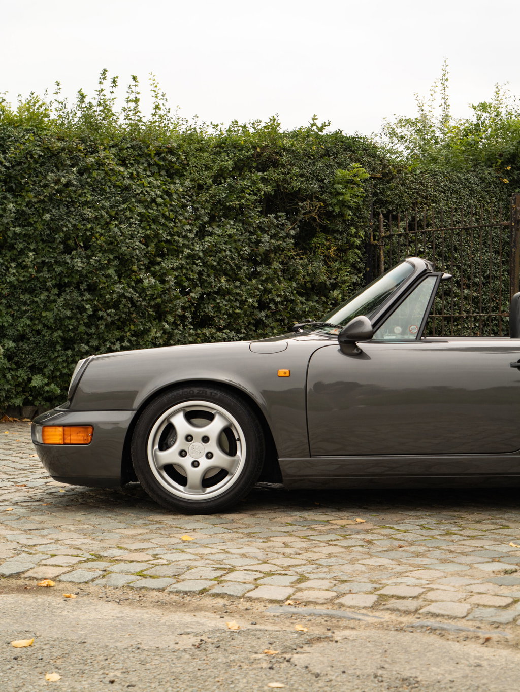 Porsche 964 Carrera 4