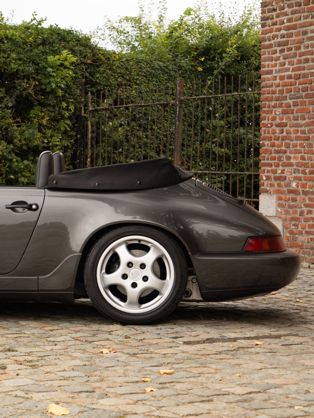 Porsche 964 Carrera 4
