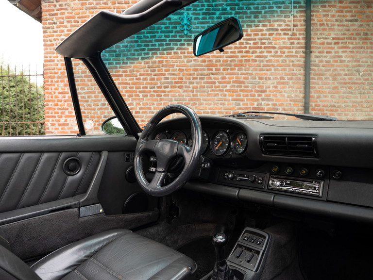 Porsche 964 Carrera 4