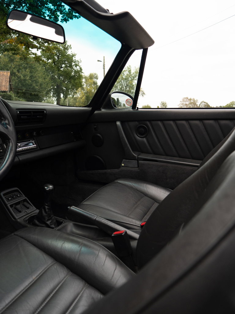 Porsche 964 Carrera 4