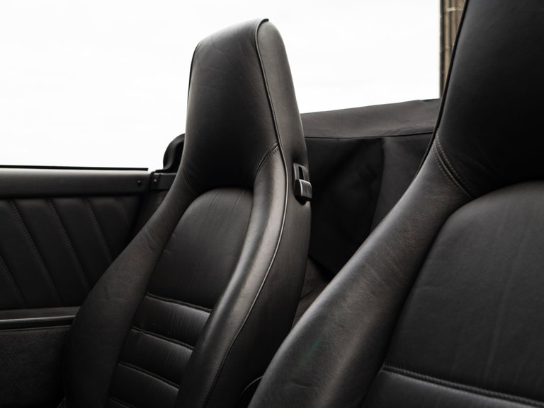 Porsche 964 Carrera 4