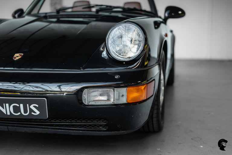 Porsche 964 Carrera 4