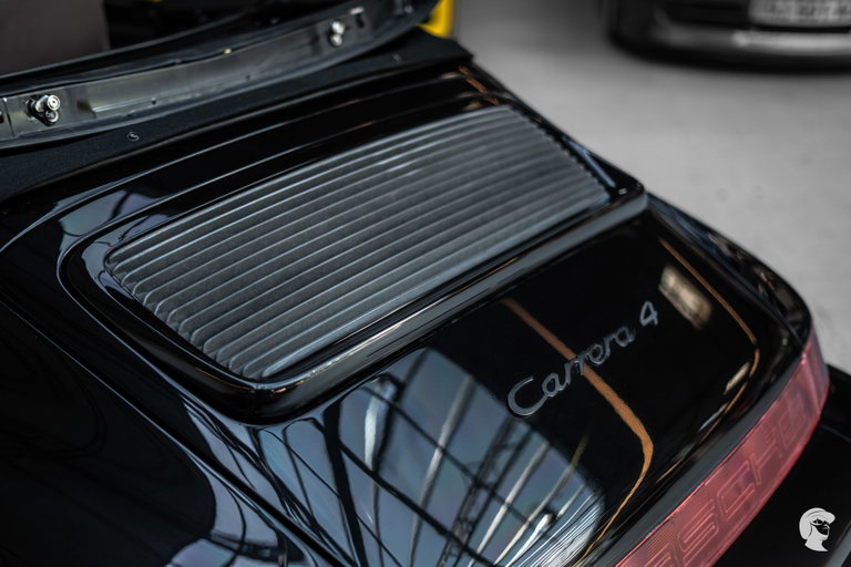 Porsche 964 Carrera 4